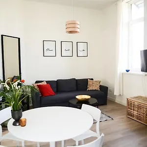 Apartment Homefeeling Flat Toplocation, Antwerpen